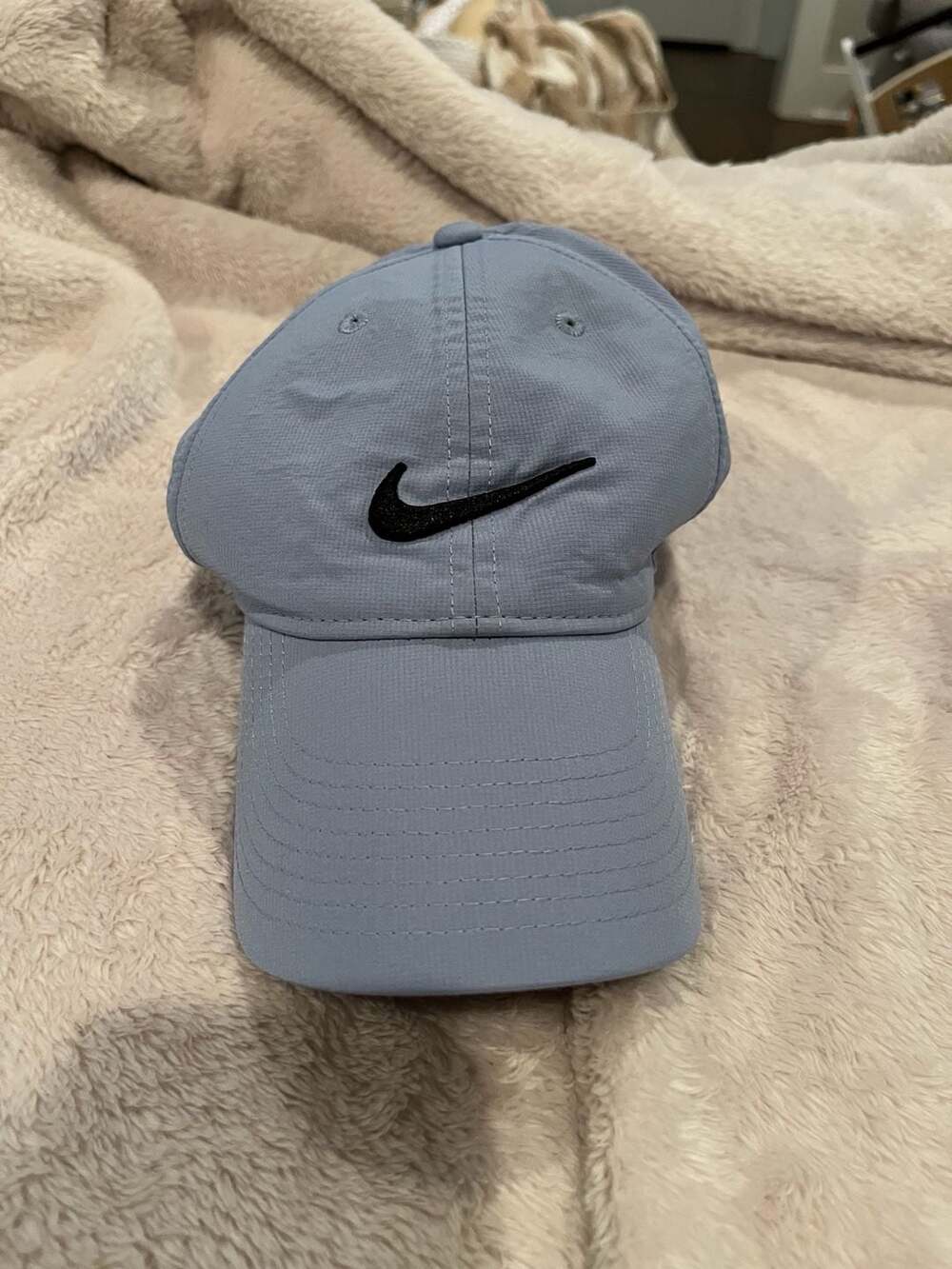 Nike Legacy91 Dri-Fit Adjustable Baseball Cap Light Blue